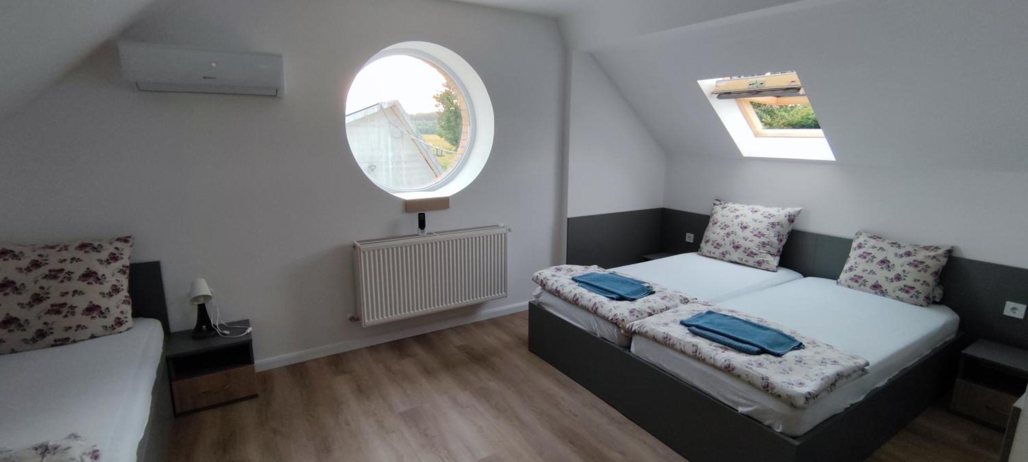 Village Garden Family Guest House Tiszakanyár Chambre photo